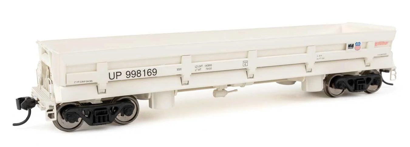 Walthers Proto HO Scale Union Pacific(R) #998169 45' Difco Dump Car