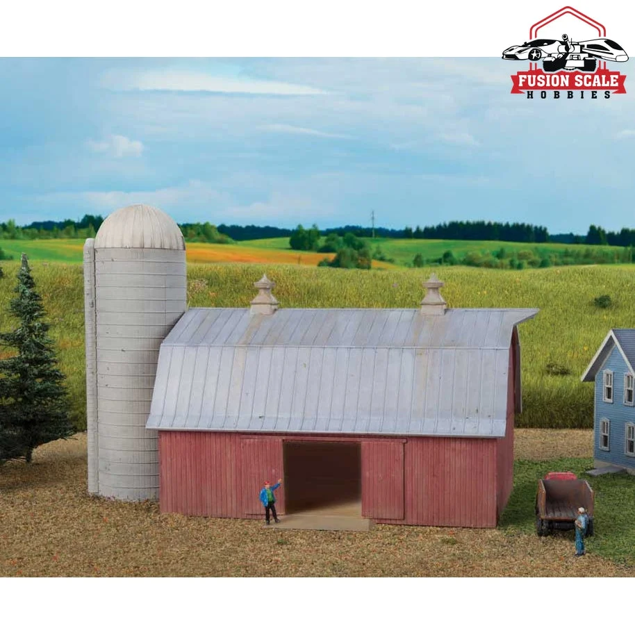 Walthers Cornerstone N Scale Meadowhead Barn and Silo Kit