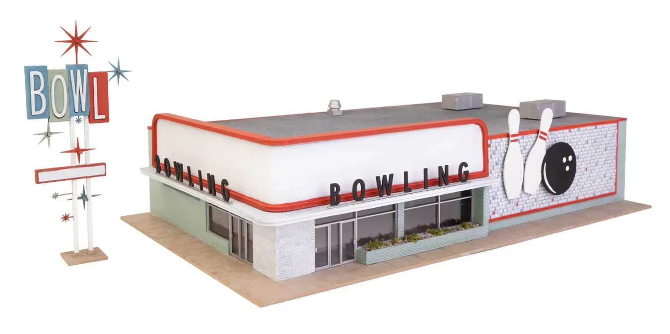 Walthers Cornerstone HO Scale Vintage Bowling Alley Kit – Retro Mid-Century Commercial Building – 933-4118