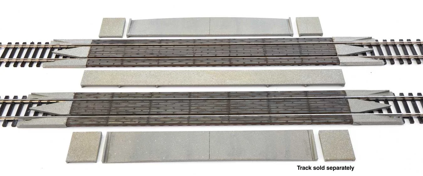 Walthers Modern Wood Crossing w/Rerailer Ends Kit - 948-83113