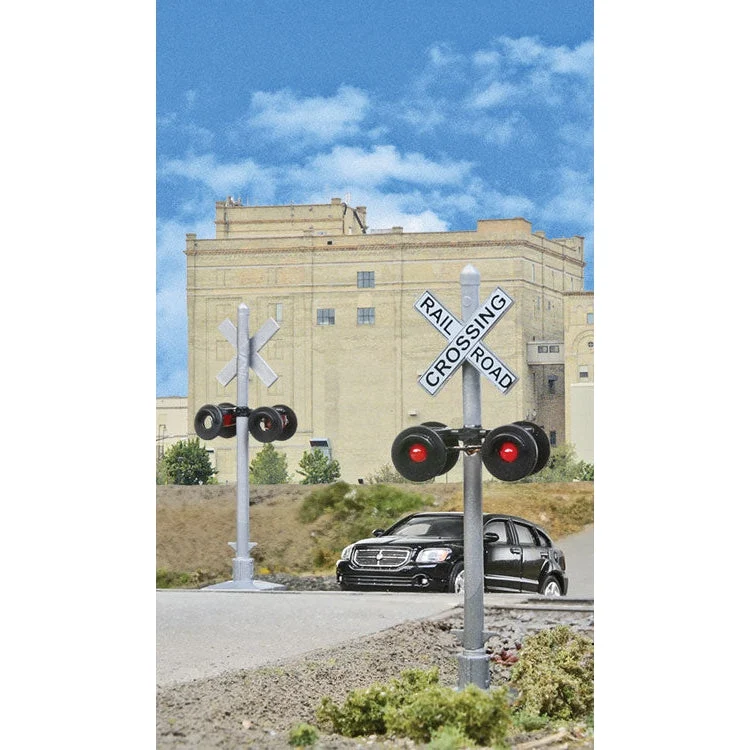 Walthers HO Scale SceneMaster Crossing Flashers Set of 2 Working Signals (Use with Crossing Signal Controller) - Walthers Scene Master