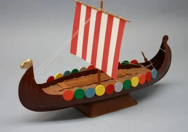 Dumas Viking Ship Kit - 1011