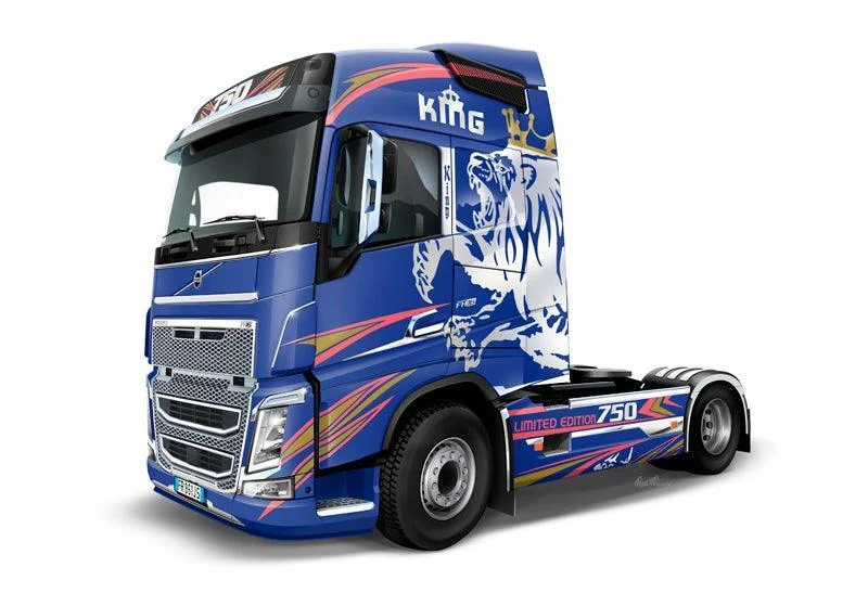 1/24 Italeri Volvo FH4 Globetrotter Medium Roof 3942