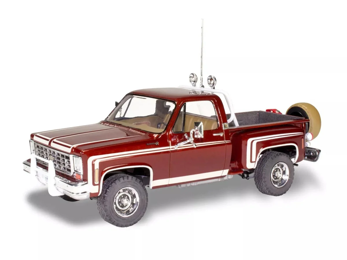 1/24 Revell-Monogram 76 Chevy Sports Stepside Pickup 4486