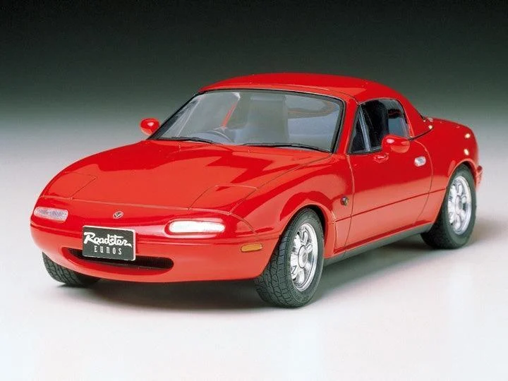 1/24 Tamiya MAZDA EUNOS ROADSTER KIT 24085