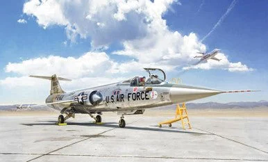 1/32 F104A/C Starfighter USAF Interceptor Aircraft - Italeri