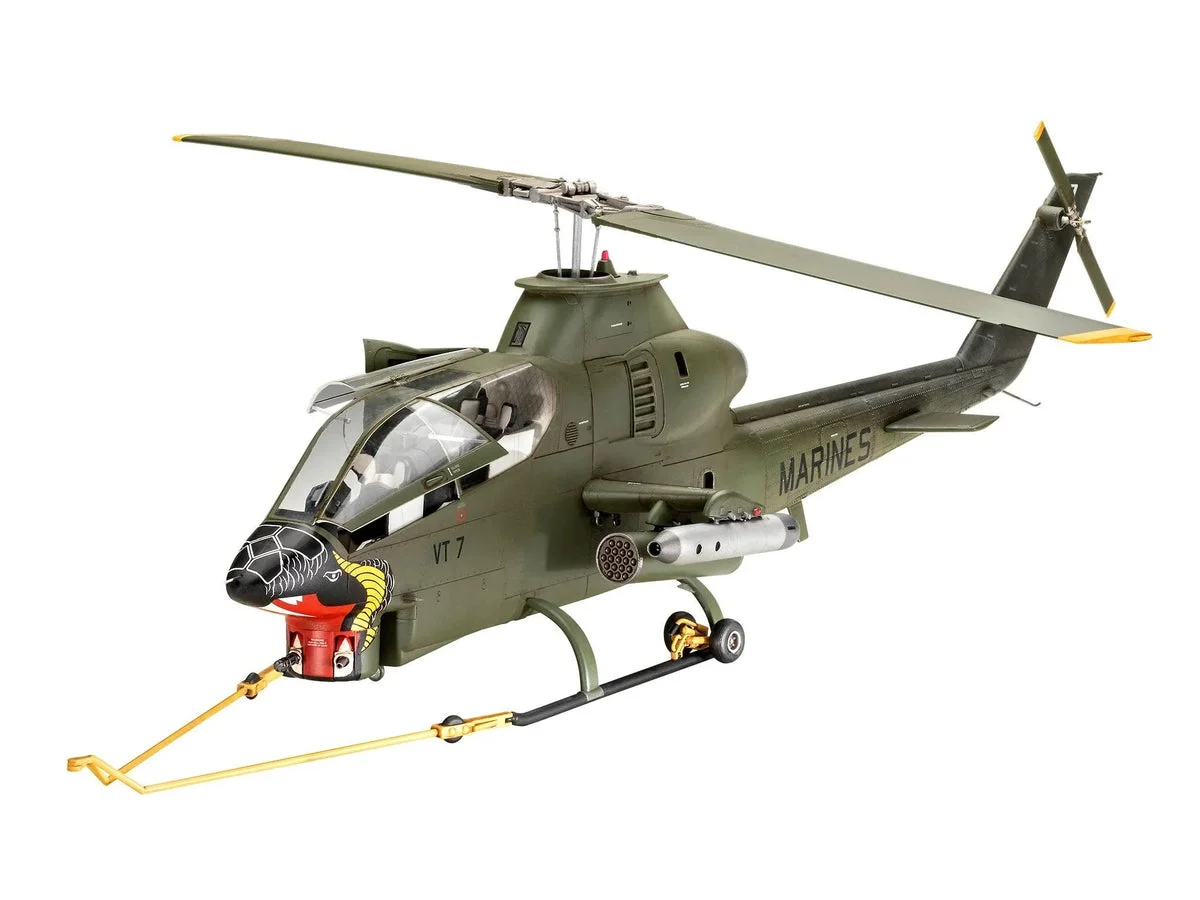 1/32 Revell Germany AH-1G Cobra 3821