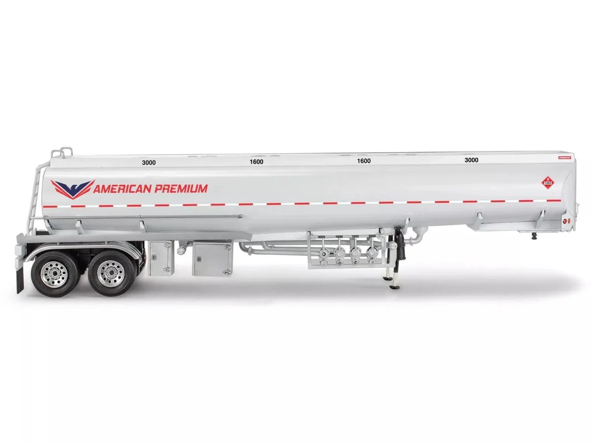 1/32 Revell-Monogram Semi Tanker Trailer 4536