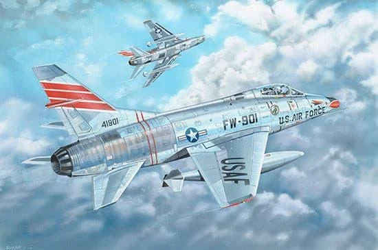1/32 Trumpeter F-100C Super Sabre 03221