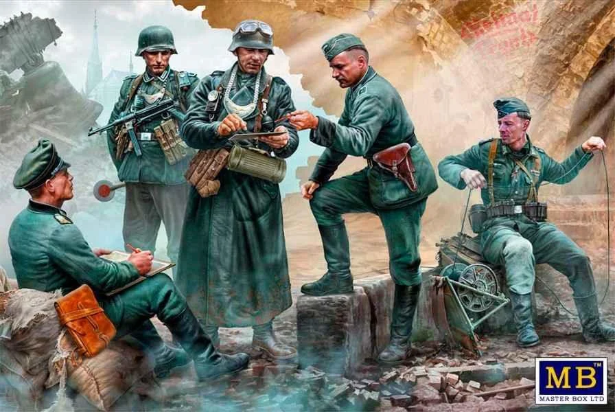 1/35 Master Box - WWII German Military Men (5pcs) 35211