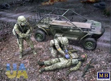 1/35 Masterbox Buggy Mongoose Ukrainian Battlefield Evacuation w/Crew - Master Box LTD