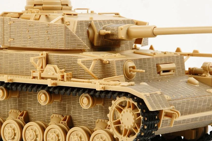 1/35 Tamiya Zimmerit Coating Sheet 12650