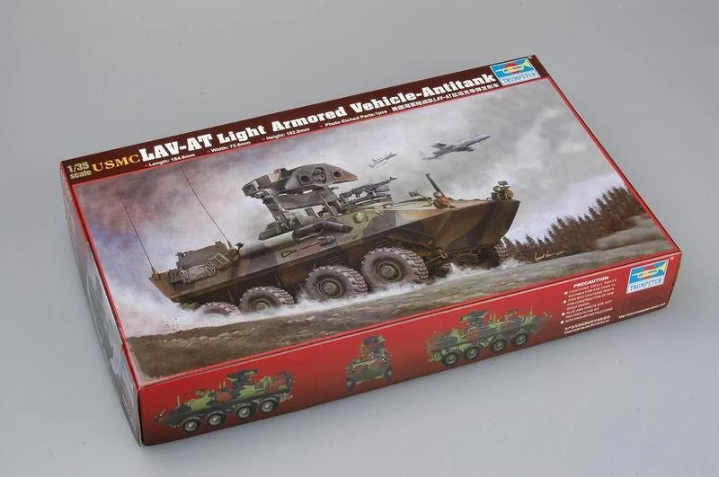 1/35 Trumpeter USMC LAV-AT Light Armored Vehicle Antitank 00372