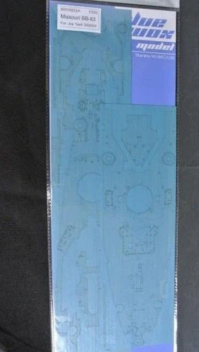 1/350 Bluewox WWII U.S. Navy Battleship BB-63 Missouri Wood Deck (Blue)