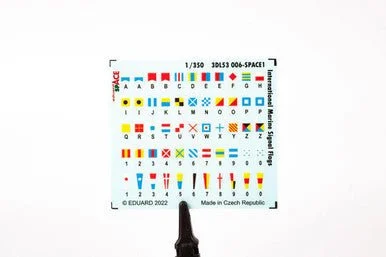 1/350 Eduard International Marine Signal Flags Space