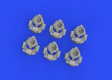 1/350 Eduard USN Searchlights 36 inch (Resin)