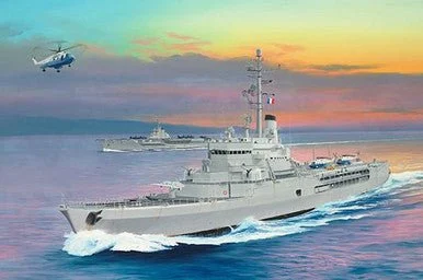 1/350 Trumpeter Jeanne d'Arc French Helicopter Carrier 1964 Plastic Model Kit