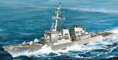1/350 Trumpeter USS Arleigh Burke DDG51 Guided Missile Destroyer