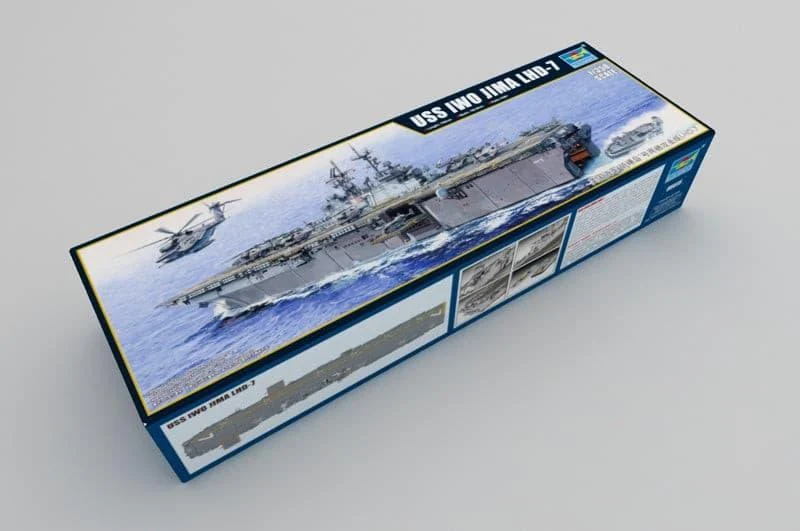 1/350 Trumpeter USS Iwo Jima LHD-7 05615