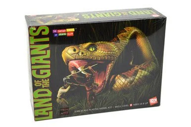 1/48 Doll & Hobby Land of the Giants Snake Scene w/3 Figures & Base