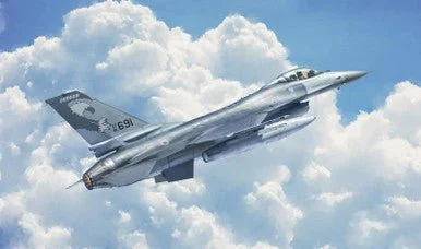 1/48 F16A Fighting Falcon - Italeri