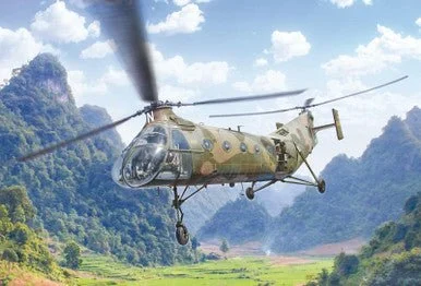 1/48 H21C Flying Banana Gunship Helicopter - Italeri