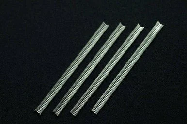 1/48 Mini World Ammo belts feader Cal .30 (762 mm) (4 pieces)