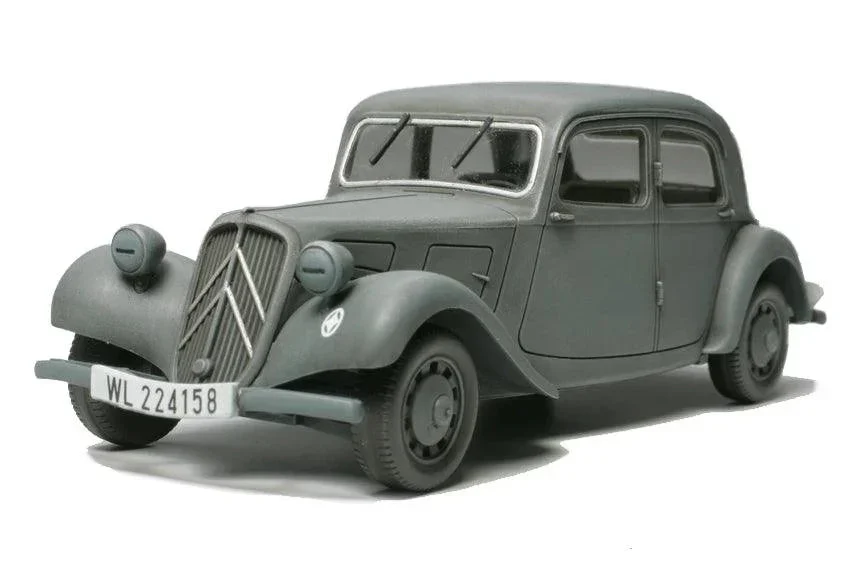 1/48 Tamiya Citroen 11CV Staff Car 32517