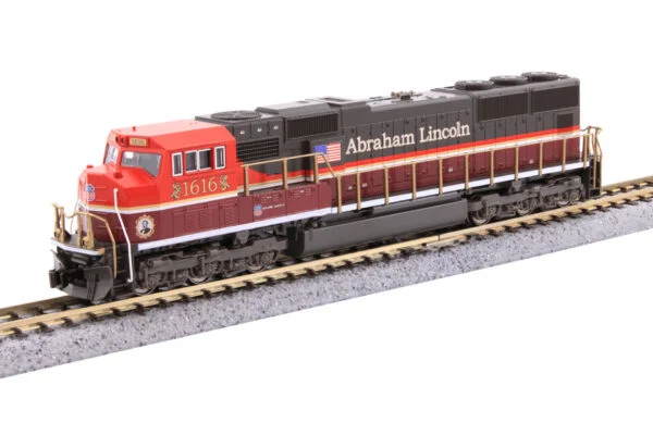 Kato N Scale SD70M Flat Radiator Union Pacific “Abraham Lincoln” #1616 Diesel Locomotive - 176-1616