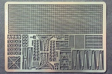 1/700 Gold Medal BRITISH AIRCRAFT CARRIER (WW2 & POSTWAR) - Gold Medal Models