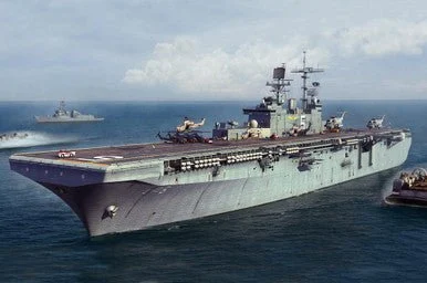 1/700 Hobby Boss USS Bataan LHD-5 - HY83406
