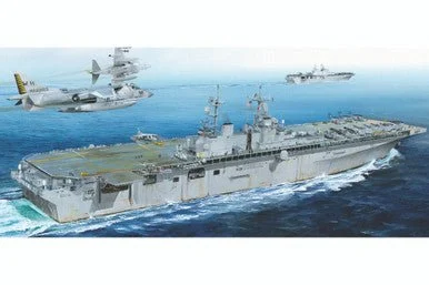1/700 Hobby Boss USS Boxer LHD-4 - HY83405