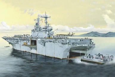1/700 Hobby Boss USS Essex LHD-2 - HY83403