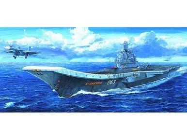 1/700 Trumpeter Admiral Kuznetsov Russian Aircraft Carrier