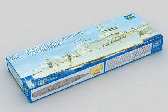 1/700 Trumpeter AOE Fast Combat Support Ship USS Detroit (AOE-4) 05786