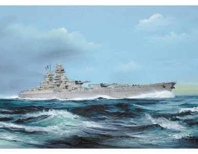 1/700 Trumpeter French Navy Richelieu Battleship 1946