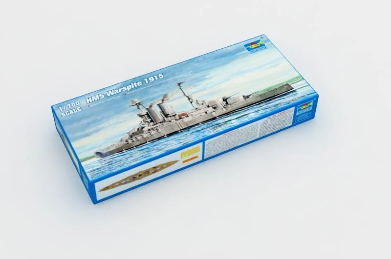 1/700 Trumpeter HMS Warspite 1915 05780