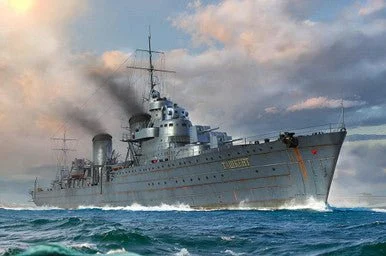1/700 Trumpeter Russian Destroyer Taszkient 1940