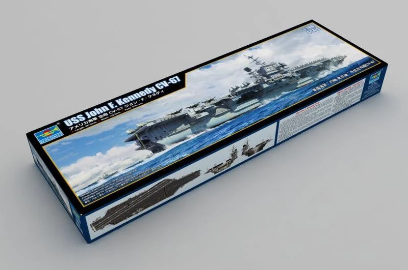 1/700 Trumpeter USS John F. Kennedy CV-67 06716