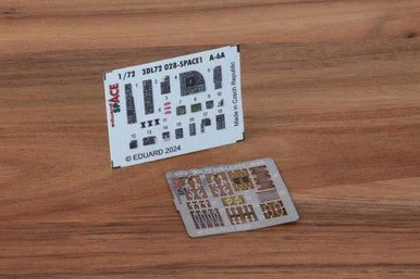 1/72 Eduard A-6A SPACE for TRUMPETER