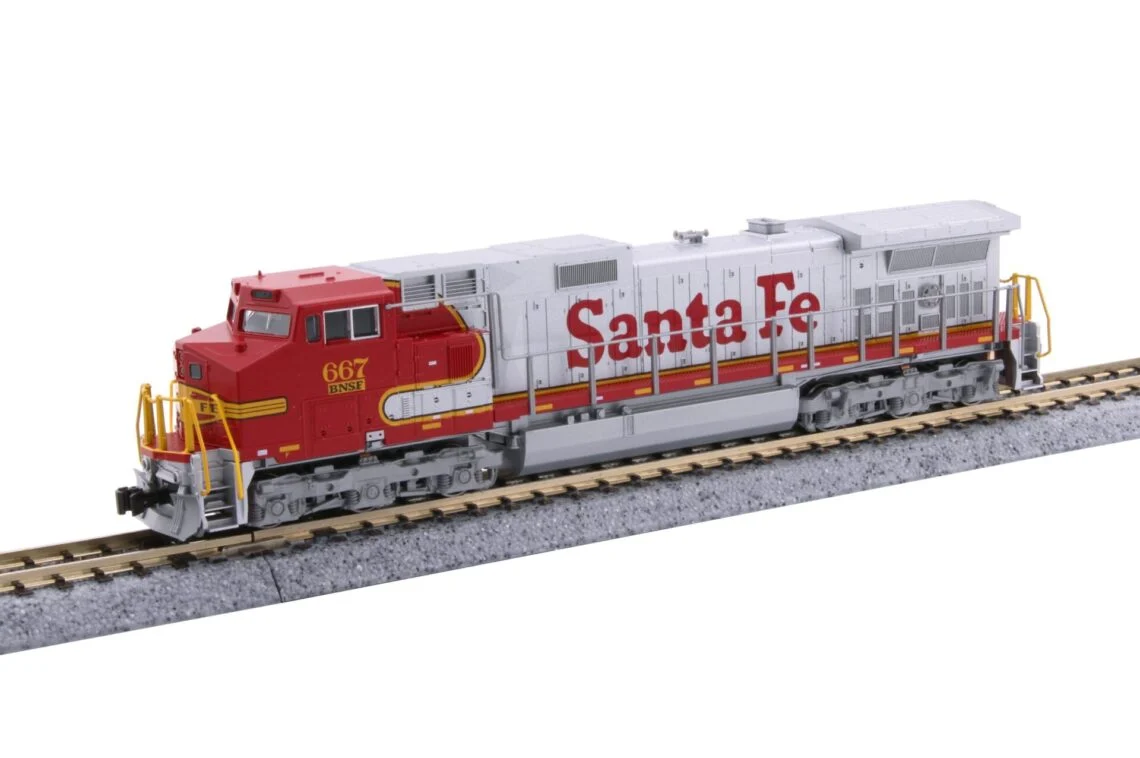 Kato N Scale BNSF C44-9W #667 "Warbonnet Scheme" - DCC - KAT1763516DCC
