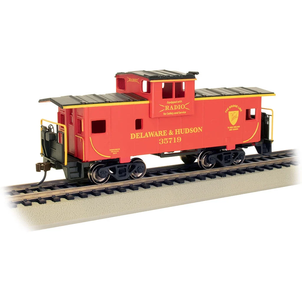 Bachmann HO Scale 36' WV Caboose D&H - BAC17708