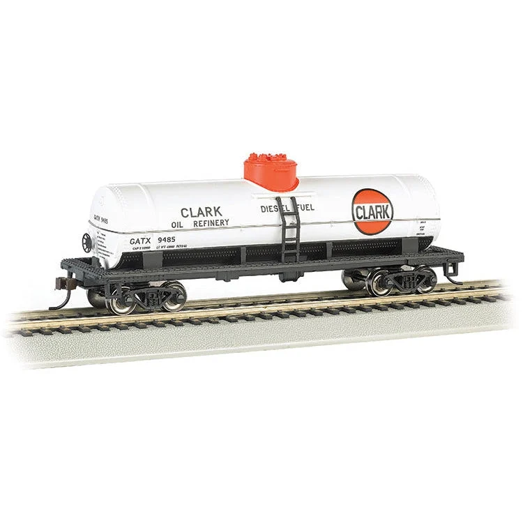 Bachmann HO Scale 40' Single Dome Tank Car Clark - BAC17809