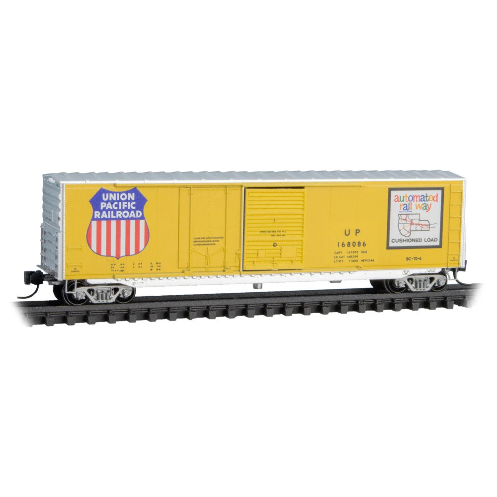 Micro Trains N Scale Union Pacific 50' Standard Box Car w/ Plug & Sliding Door RD# UP 168086