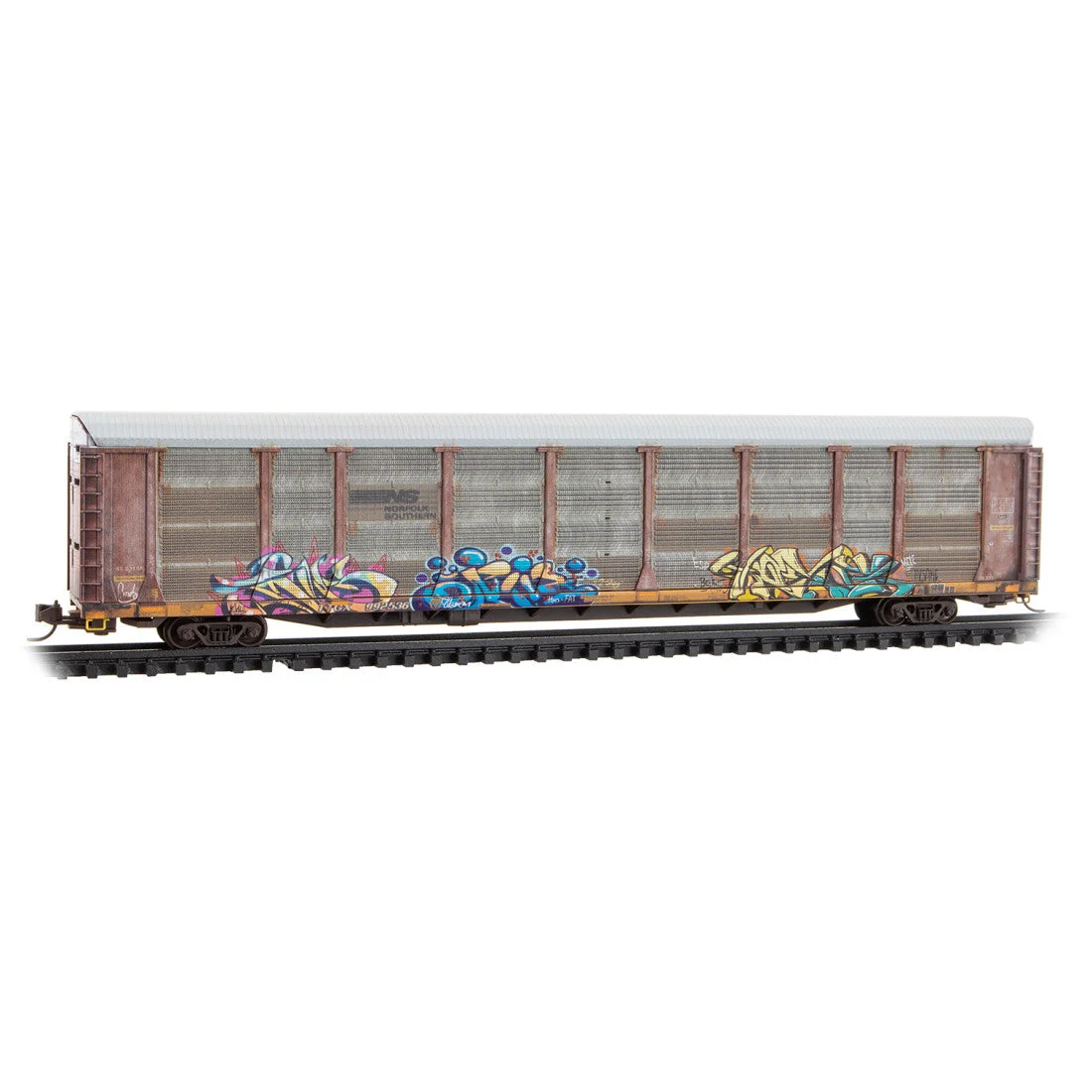 Micro Trains N Norfolk Southern 89' Tri-Level Closed Autorack RD# TTGX 992536