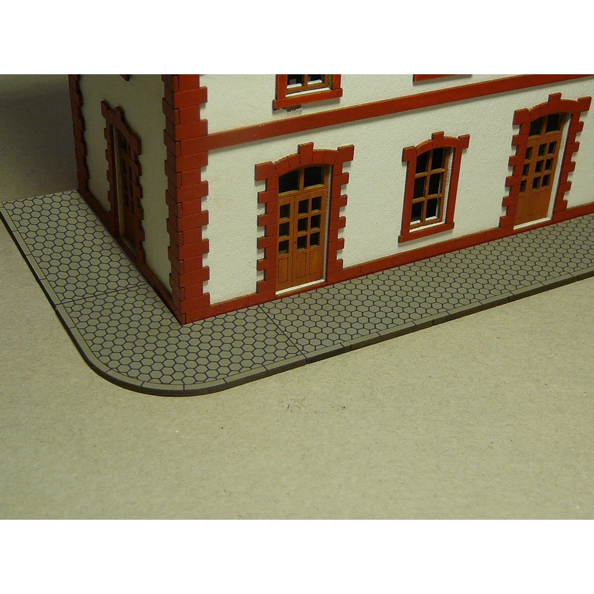 Bachmann HO Scale Hexagon Sidewalk - BAC39105
