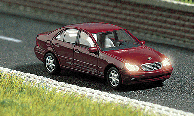 Busch HO Modell MIT Beleuchtung Mercedes Benz C-Class 4 Door Sedan