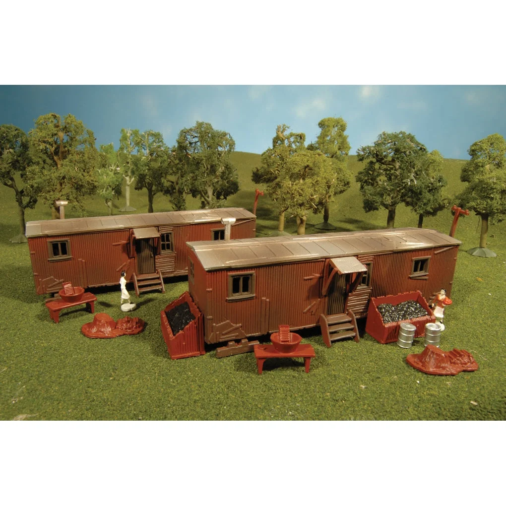 Bachmann HO Scale Plasticville Railroad Work Sheds/2pc - BAC45175