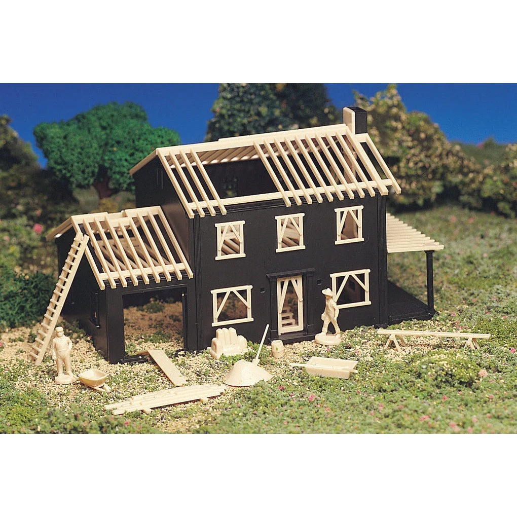 Bachmann HO Scale Plasticville House Under Construction - BAC45191