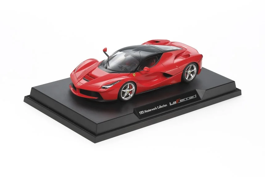 Tamiya 1/24 Laferrari (Red) - 21144